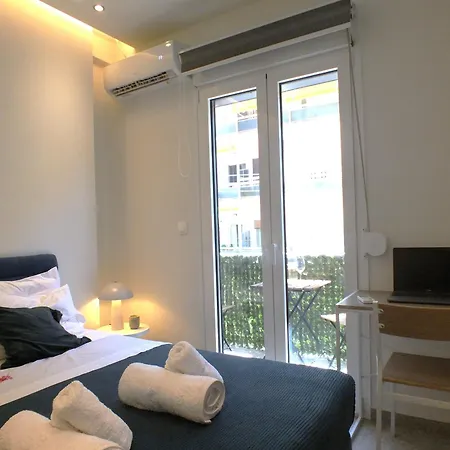 Cozy At Panormou Metro, Center Apartment